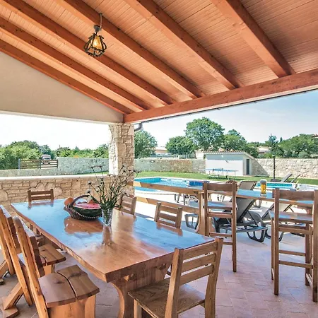 Holiday home Cozy In With Outdoor Swimming Pool *